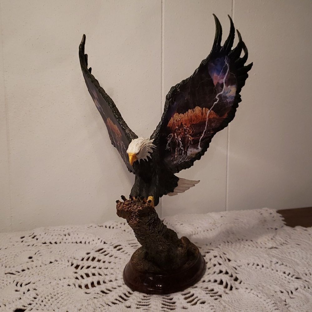 Bradford Exchange "Mystic Quest" from Sacred Spirits Collection Eagle Statue